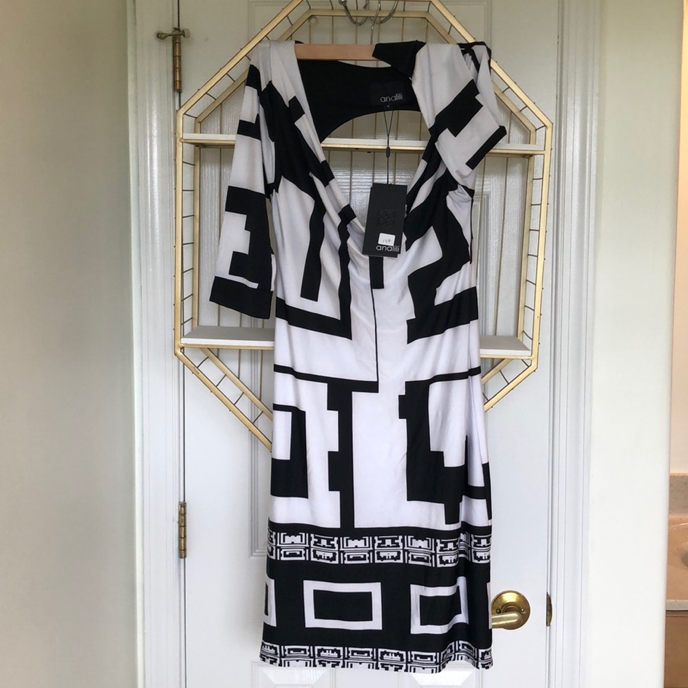 ANALILI NWT black/white lined dress, back cut out